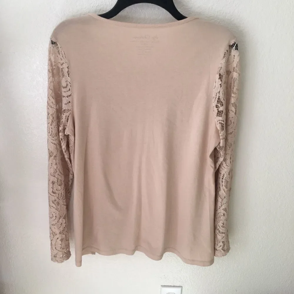 By Chico’s floral laced sleeve top size 1 EUC